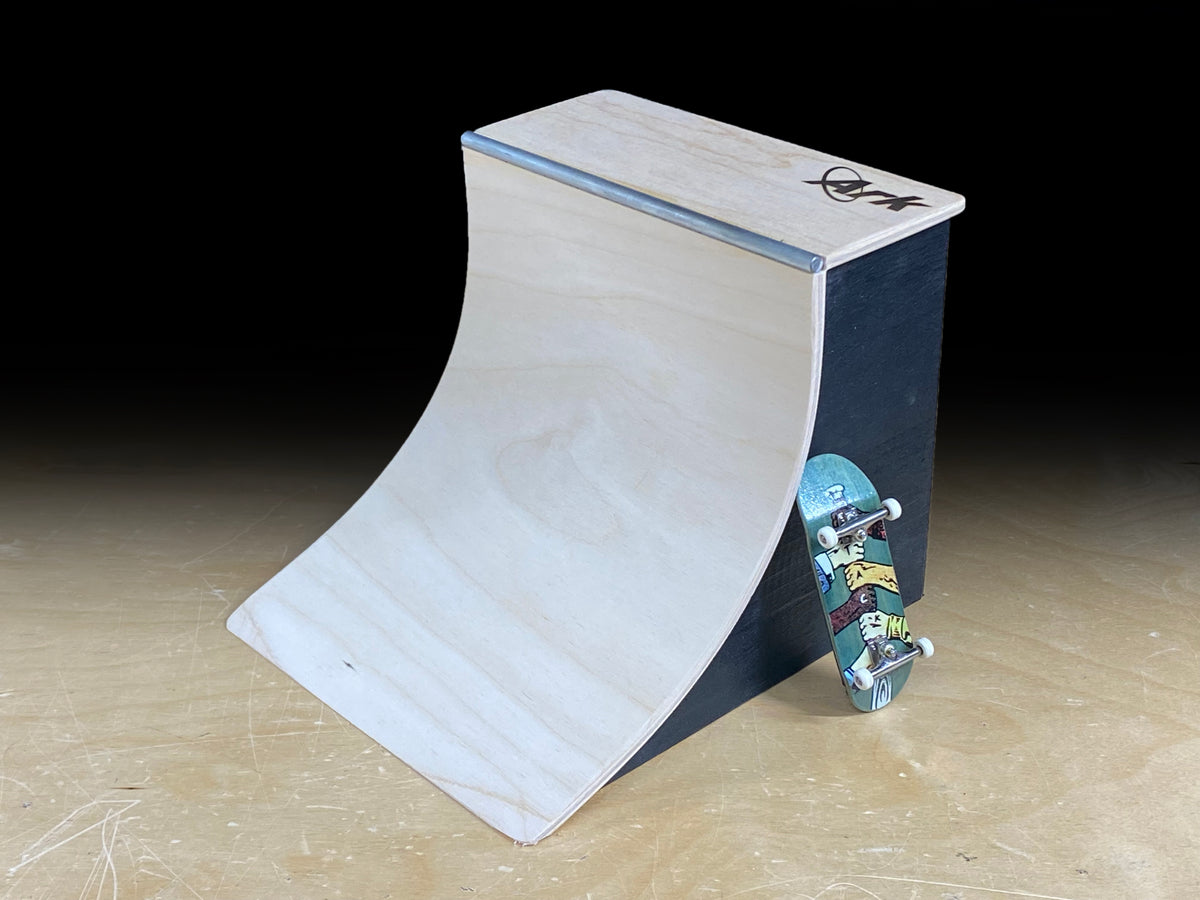 Vert Quarter Ark Fingerboard Ramps